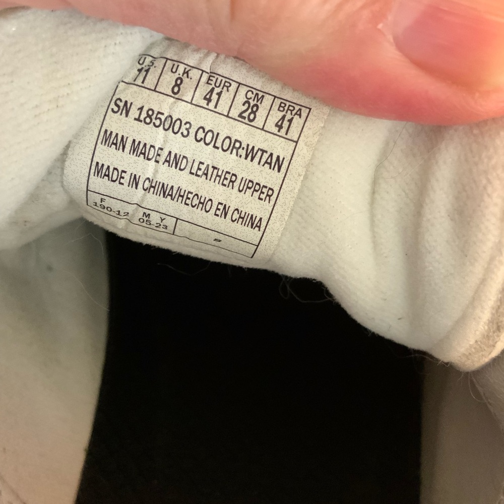 SKECHERS - Picture 9 of 12